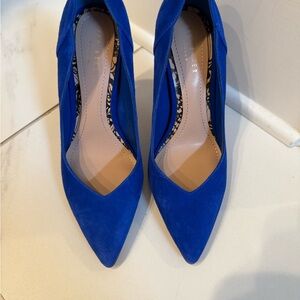 Ted Baker Blue Elegant Suede Heels Pumps